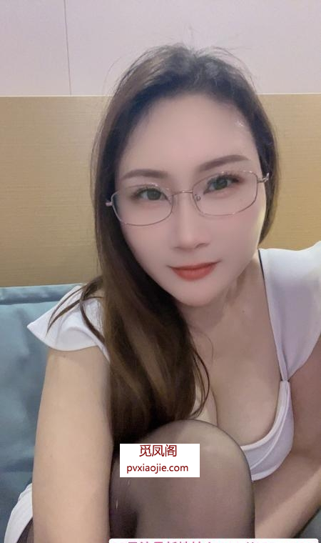 性感大波霸少妇