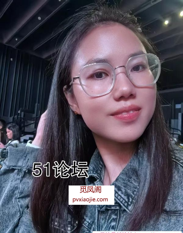 游泳老师小姐姐兼职