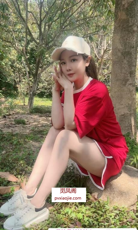 轻熟大胸泡芙姐