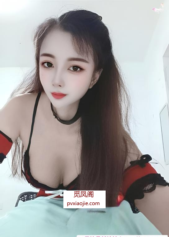 白云小妖精菲菲