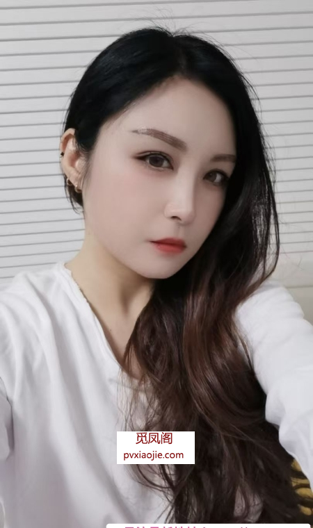 萧山宝龙大胸妹