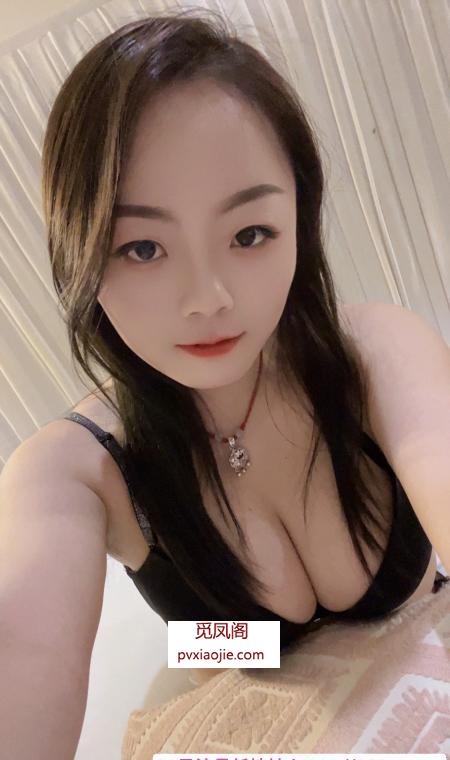 大胸服务控小妹