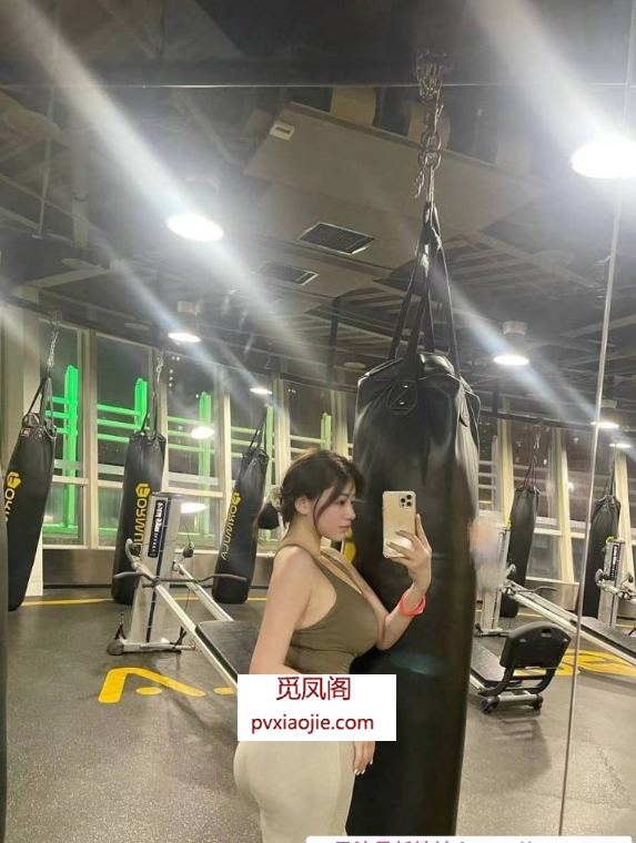 风骚大奶漫漫老师