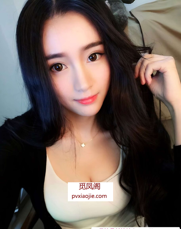 性感美乳小姐姐