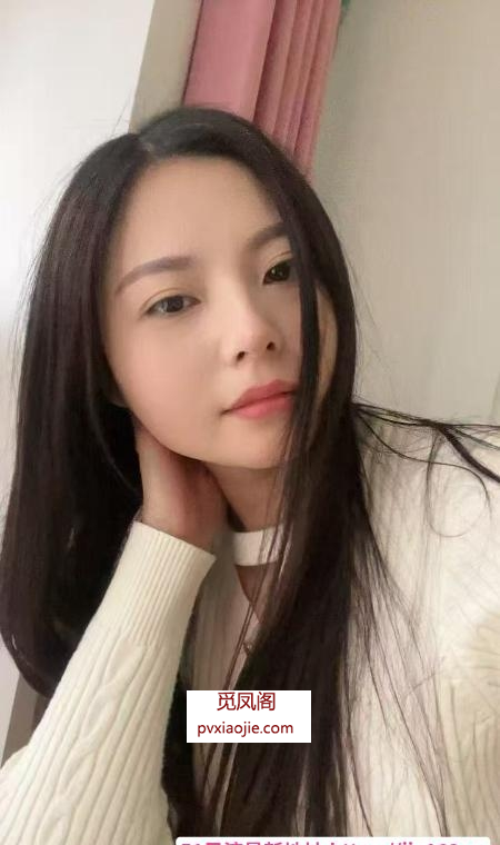 天府三街乖巧可爱莎莎