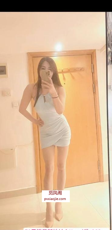 新银座美胸依依