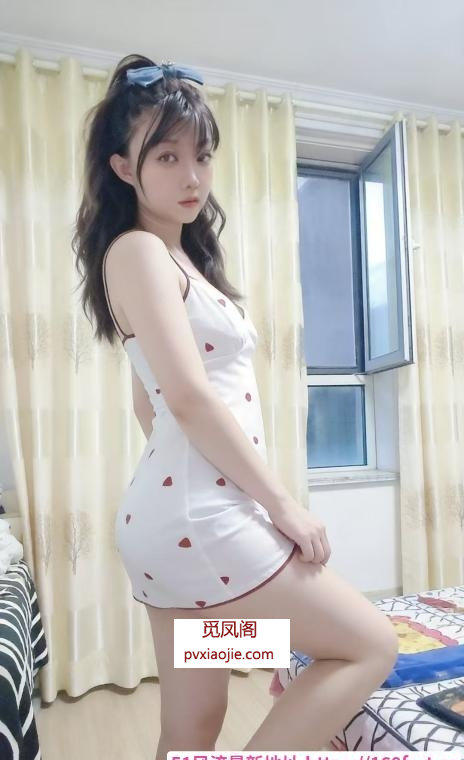 临平大胸小姐姐